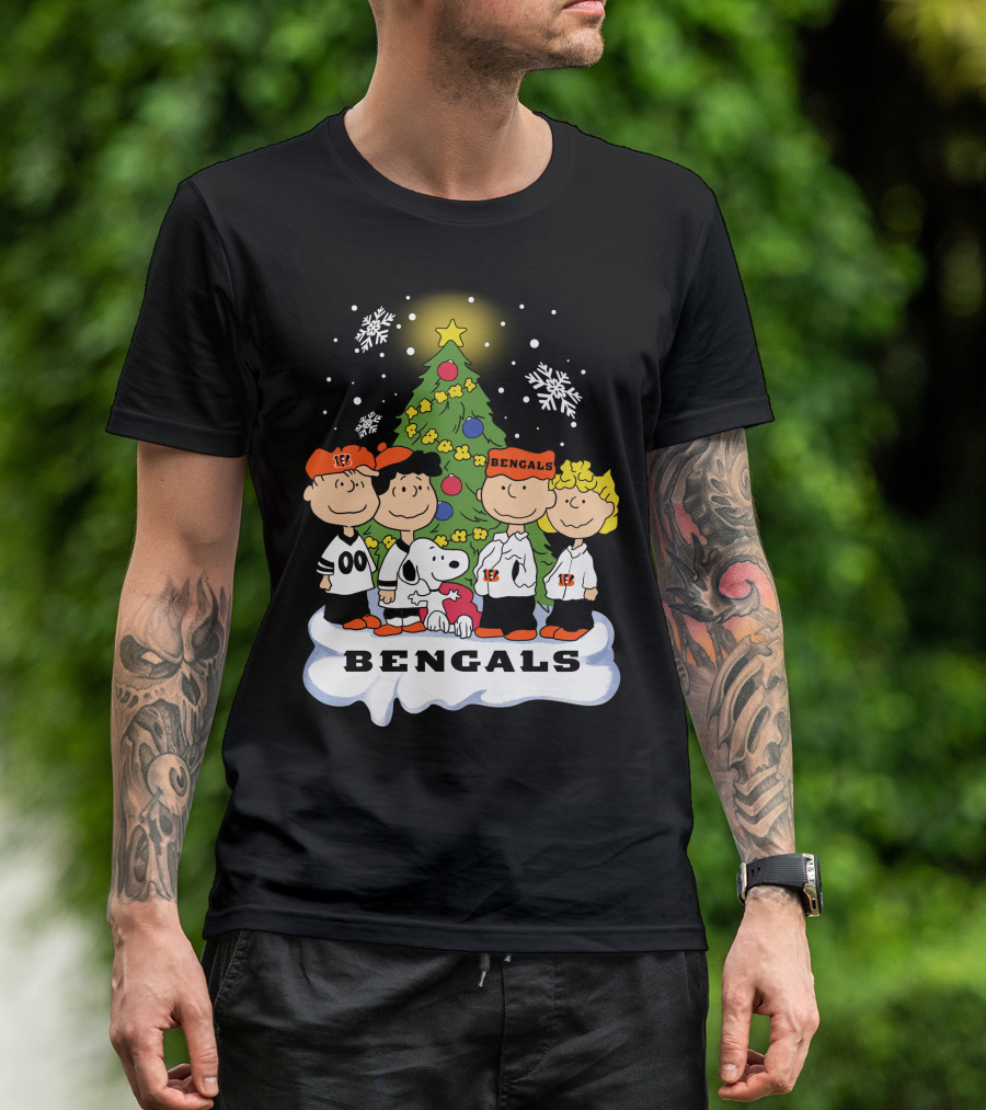 Snoopy Bengals Christmas Tree Peanuts Characters T-Shirt