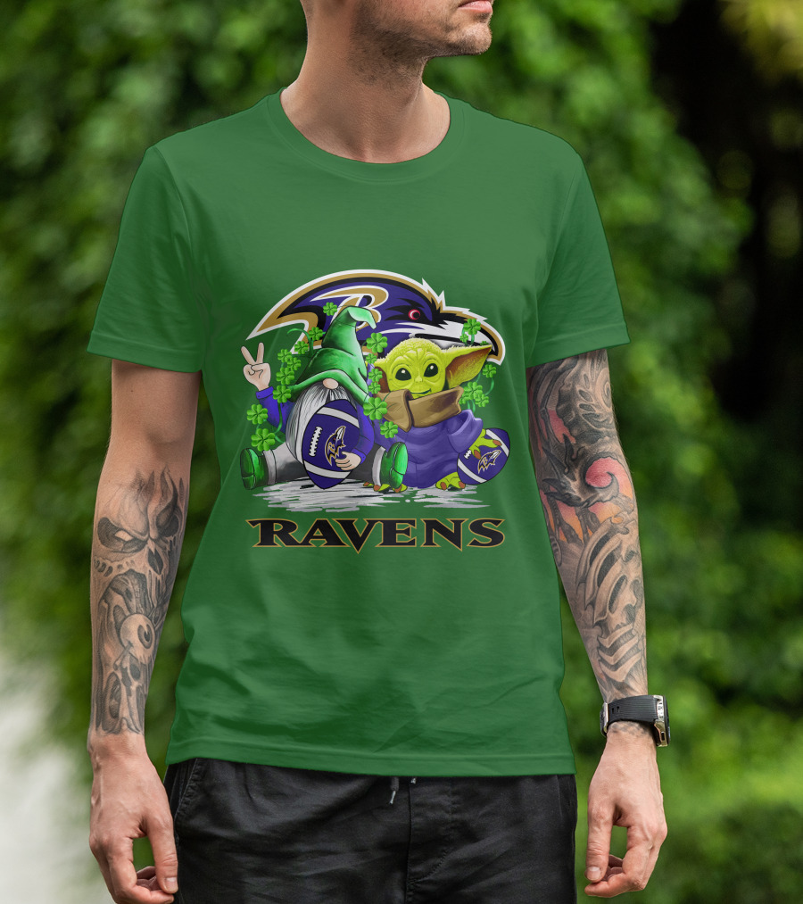 Baltimore Ravens St. Patrick's Day Football Gnome And Baby Alien With Shamrocks T-Shirt