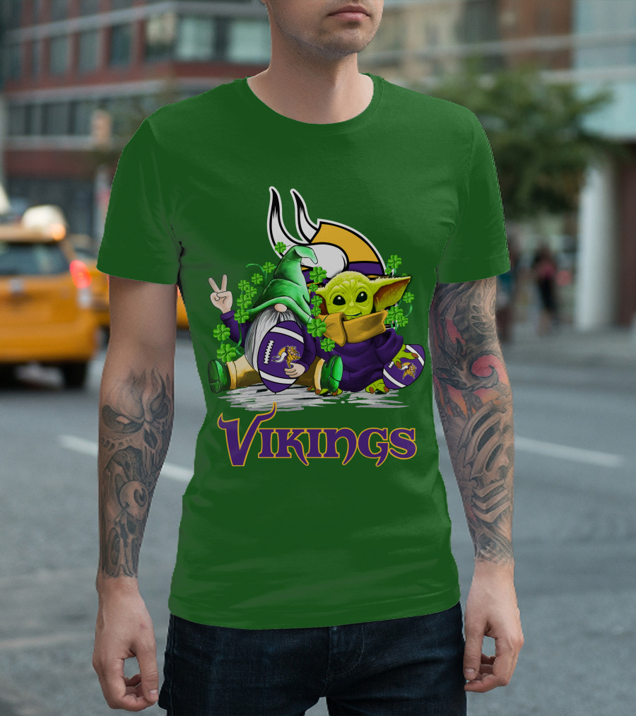 Vikings St. Patrick's Day Gnome And Green Alien With Football T-Shirt