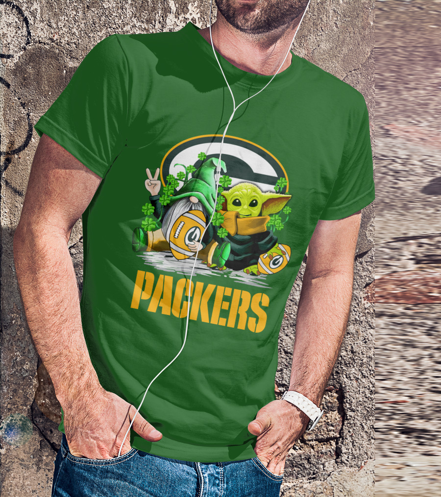 Green Bay Packers Shamrock Gnome And Alien Football St. Patrick's Day T-Shirt