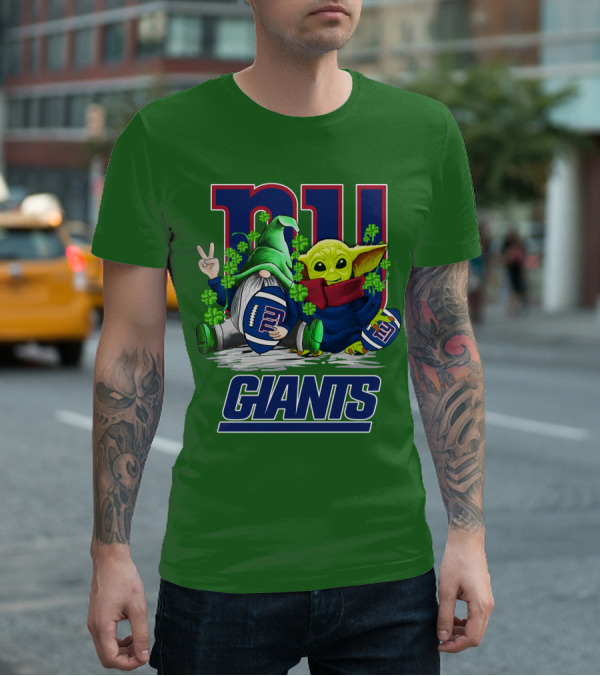 New York Giants Football St. Patrick's Day Gnome And Yoda T-Shirt