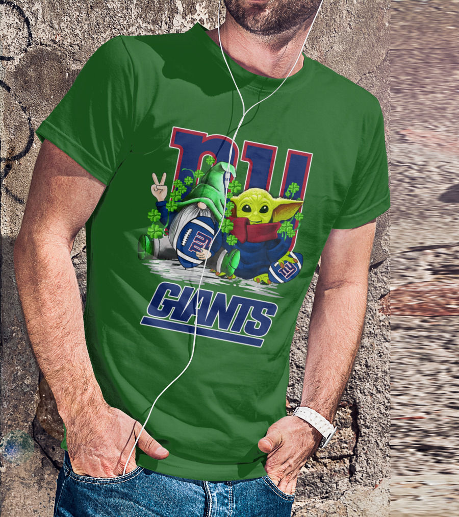 New York Giants Football St. Patrick's Day Gnome And Yoda T-Shirt