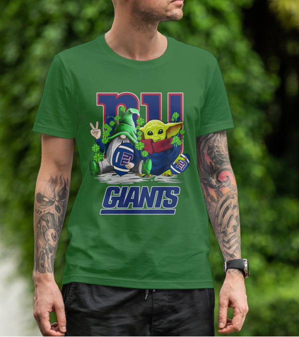 New York Giants Football St. Patrick's Day Gnome And Yoda T-Shirt