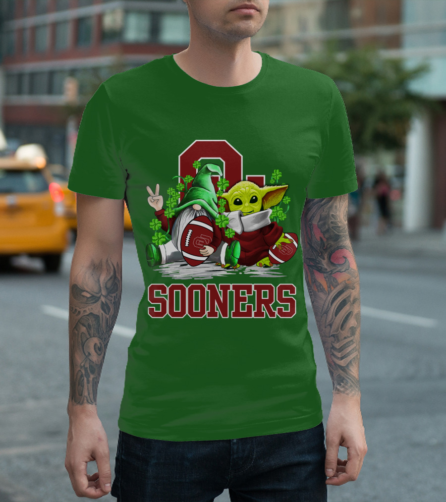 Oklahoma Sooners St. Patrick's Day Football Gnome And Alien T-Shirt