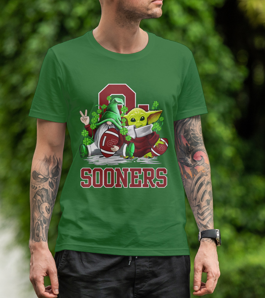 Oklahoma Sooners St. Patrick's Day Football Gnome And Alien T-Shirt