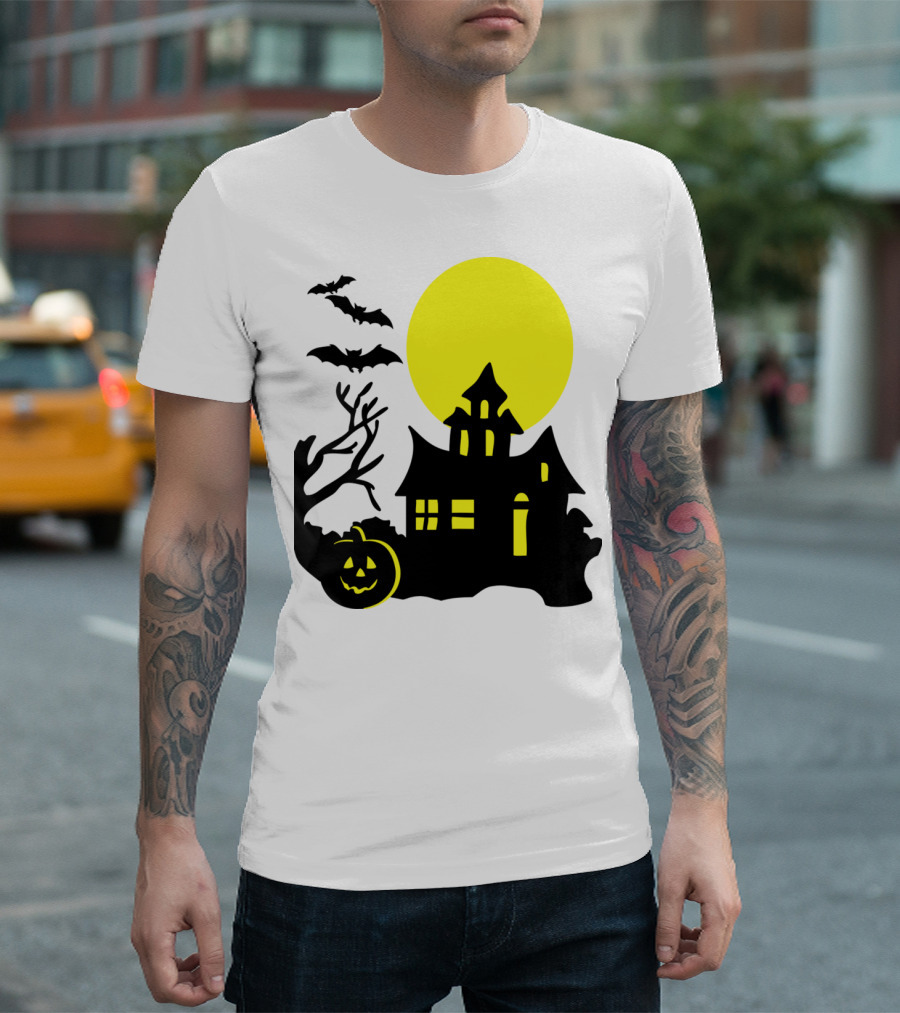 Halloween Pumpkin Bat Haunted House Silhouette Full Moon Scene T-Shirt