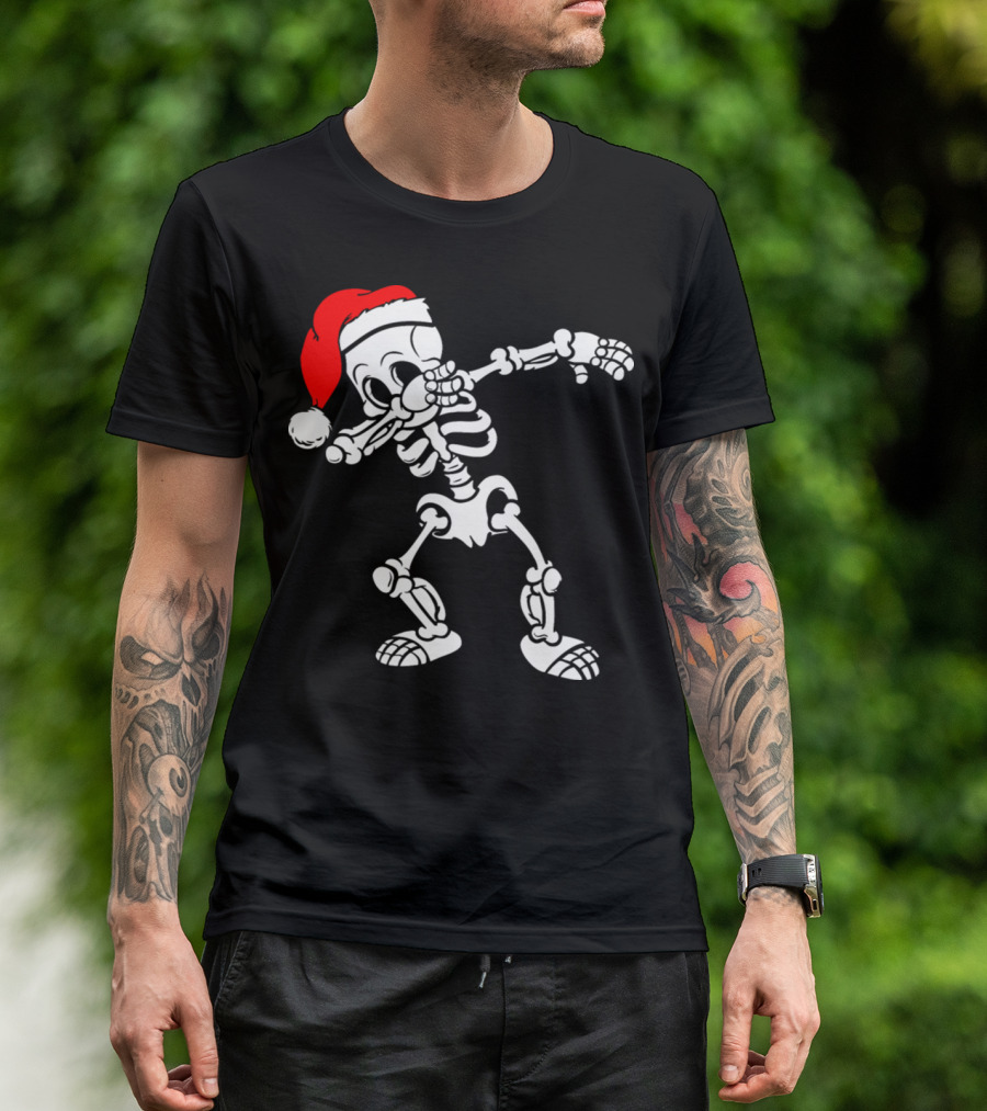 Merry Christmas Skeleton Dabbing Santa Hat T-Shirt