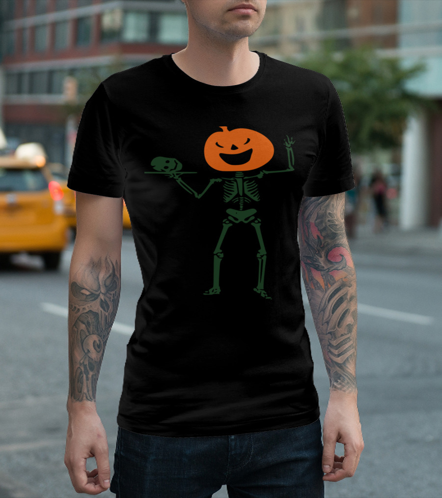 Skeleton Jack O Lantern Pumpkin Head Holding Skull T-Shirt