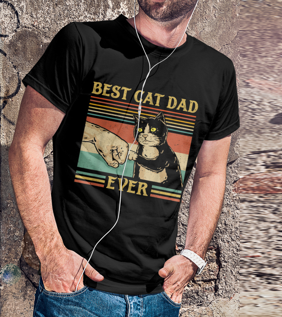 Best Cat Dad Ever Vintage Fist Bump Retro Stripes T-Shirt
