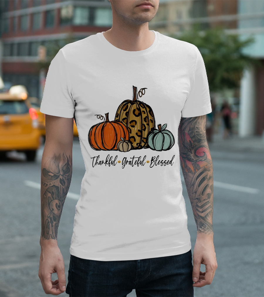 Thankful Grateful Blessed Leopard Print Pumpkin Thanksgiving Day T-Shirt