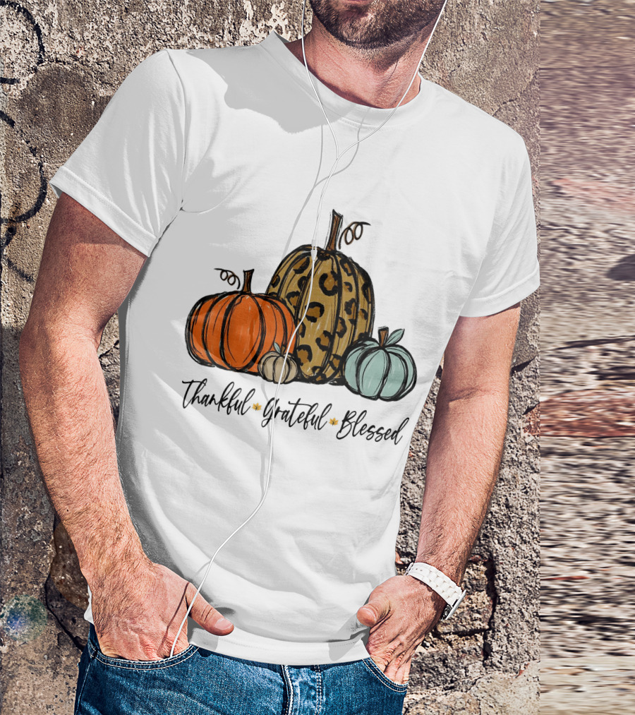 Thankful Grateful Blessed Leopard Print Pumpkin Thanksgiving Day T-Shirt