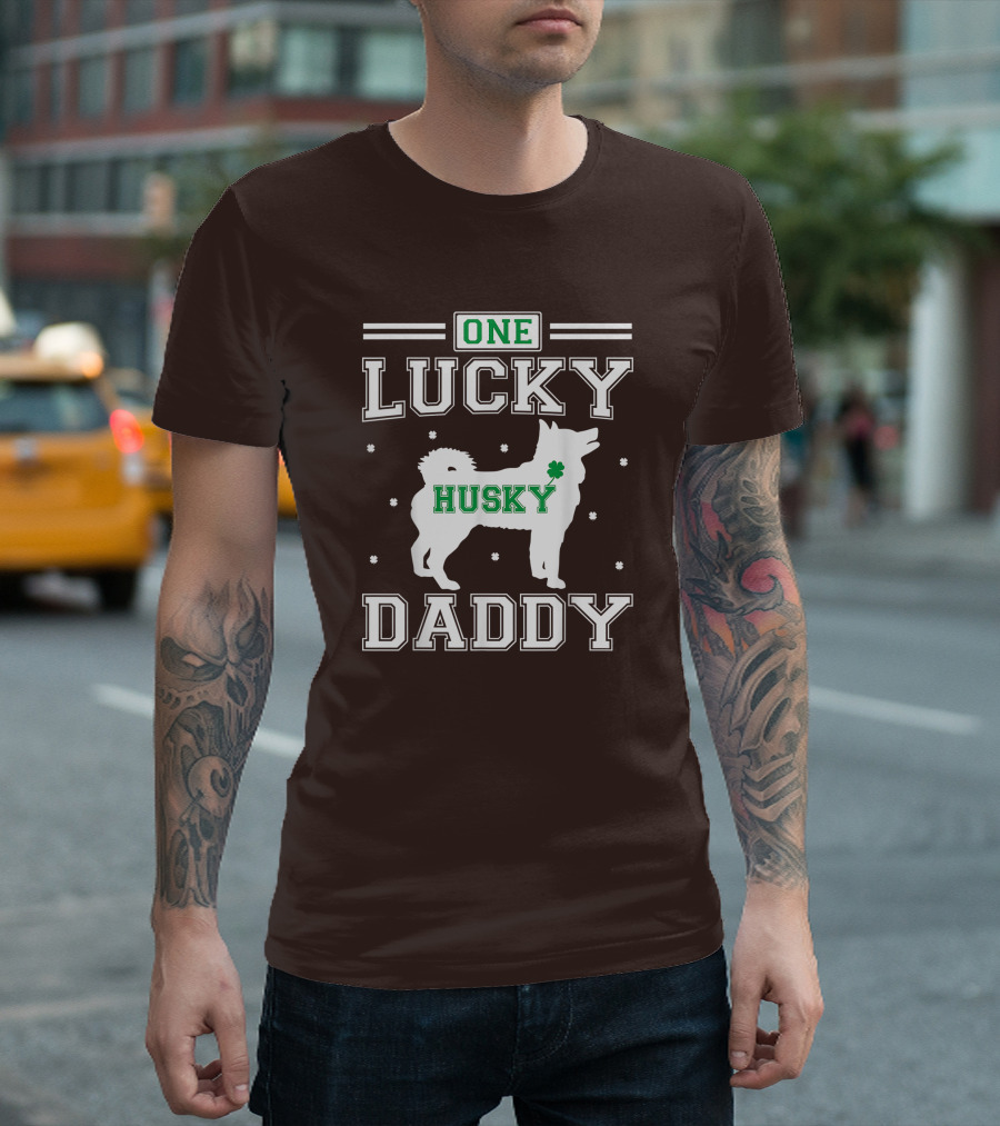 One Lucky Husky Daddy St Patricks Day T-Shirt