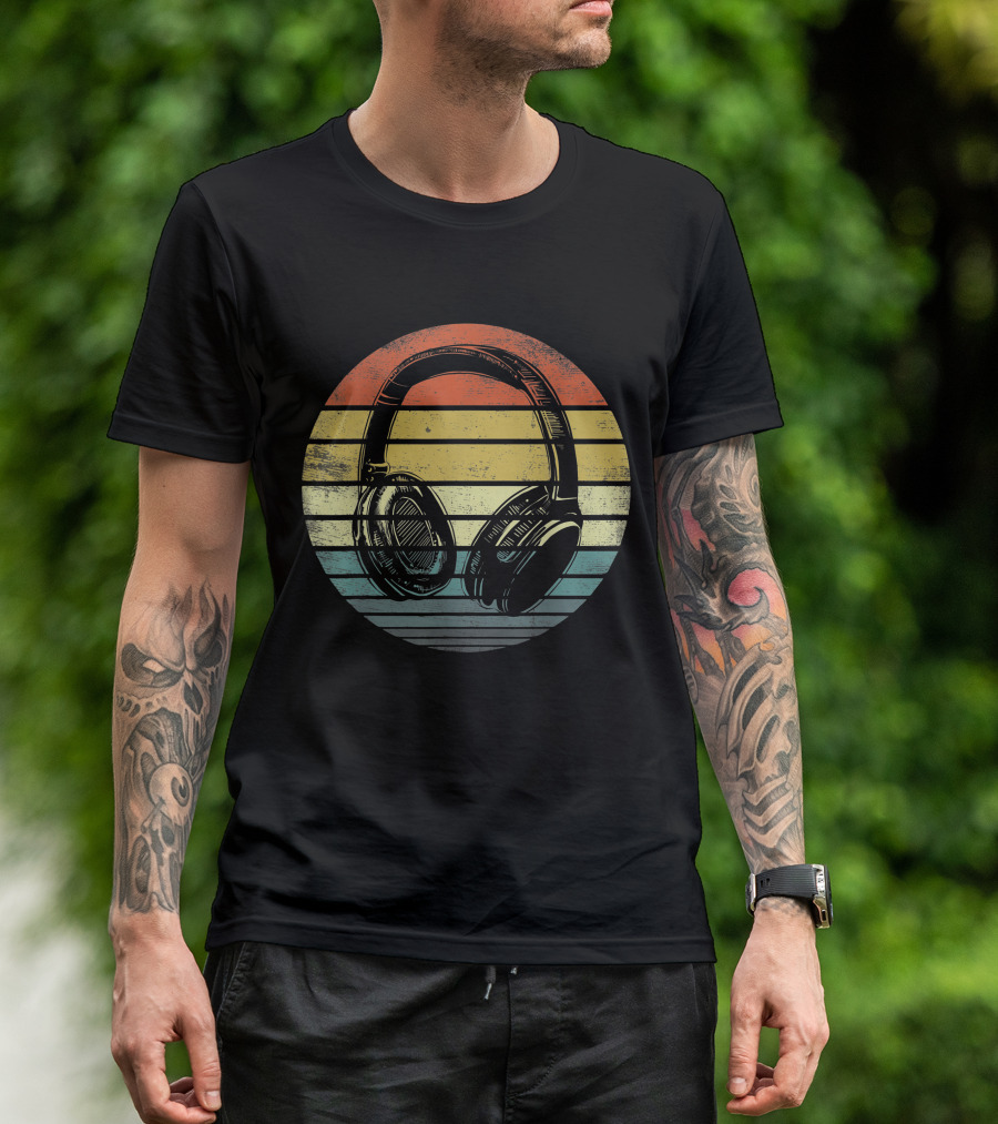 Music Lover Producer DJ Retro Headphones T-Shirt