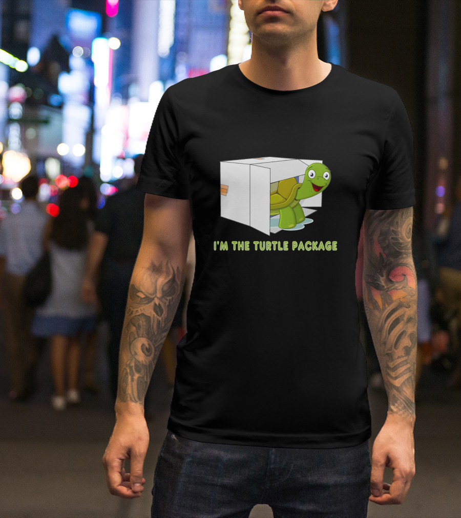 I'm The Turtle Package Happy Cartoon Turtle In Box T-Shirt