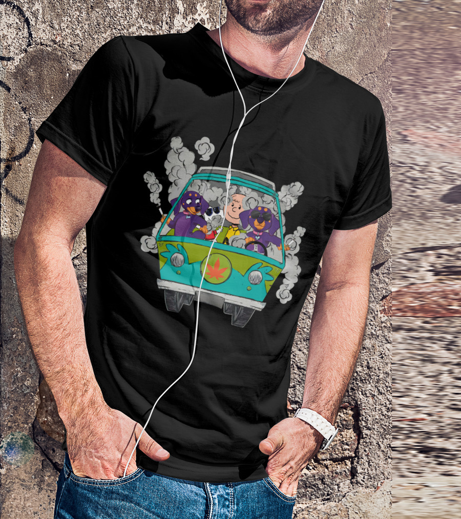 Dachshund Ds0 Smoke Van Adventure With Iconic Cartoon Characters T-Shirt