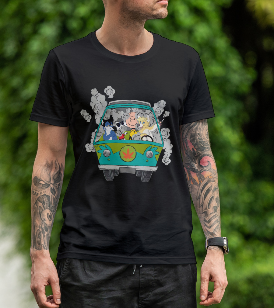 Corgi Ds0 Charlie Brown Woodstock Van Cannabis Smoke T-Shirt