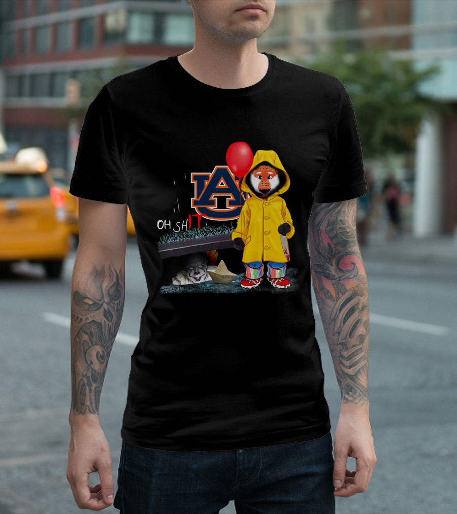 Auburn Tigers IT Parody Pennywise Raincoat Red Balloon Horror Crossover T-Shirt