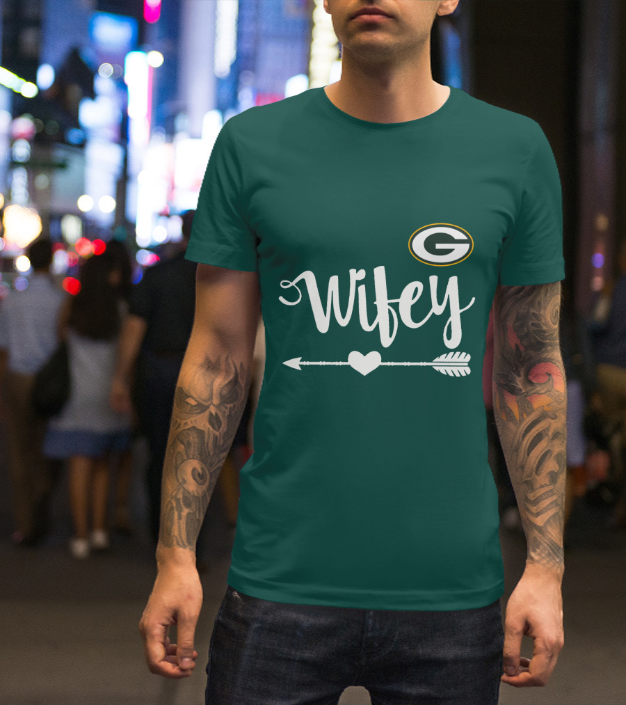 Wifey Green Bay Packers Arrow Heart T-Shirt