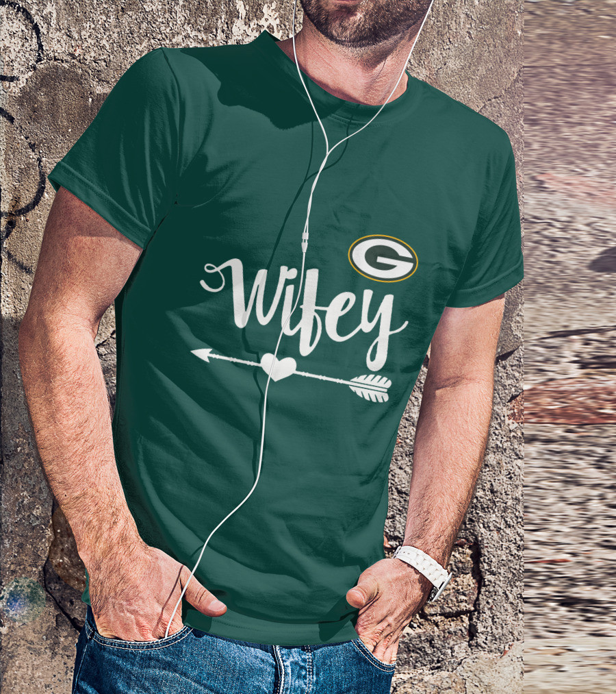 Wifey Green Bay Packers Arrow Heart T-Shirt