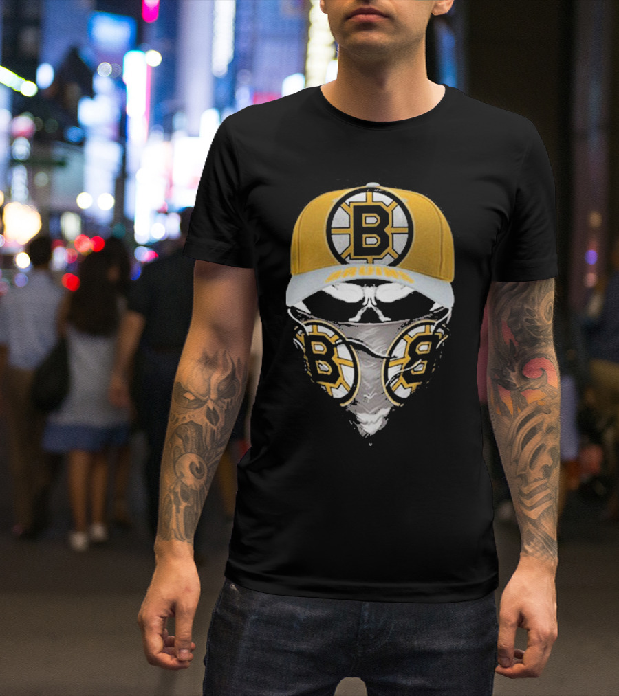 Boston Bruins Skull Mask And Hat T-Shirt