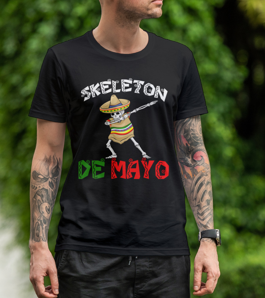 SKELETON DE MAYO Dab Sombrero T-Shirt