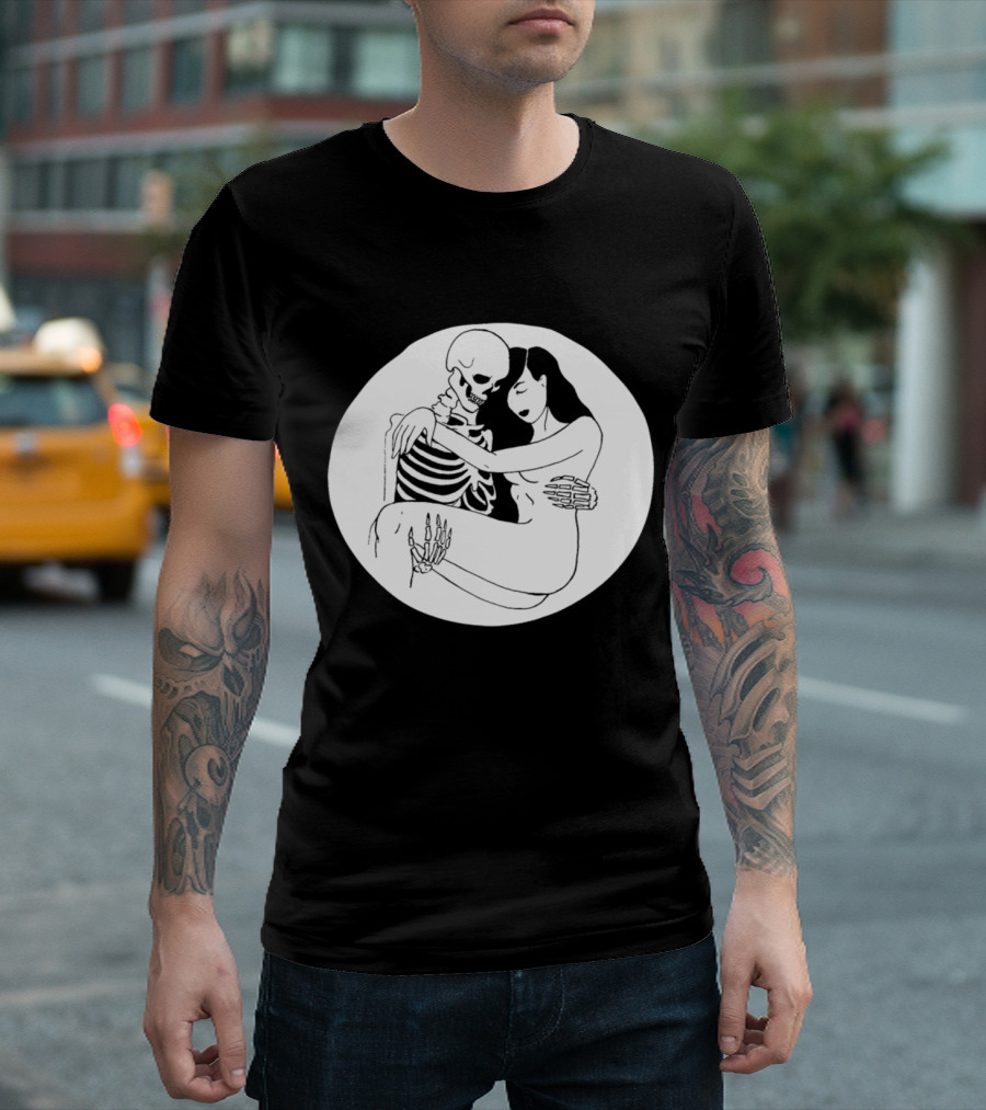 Love and Death Embrace Sad Girl Skeleton Skull Romantic Connection T-Shirt