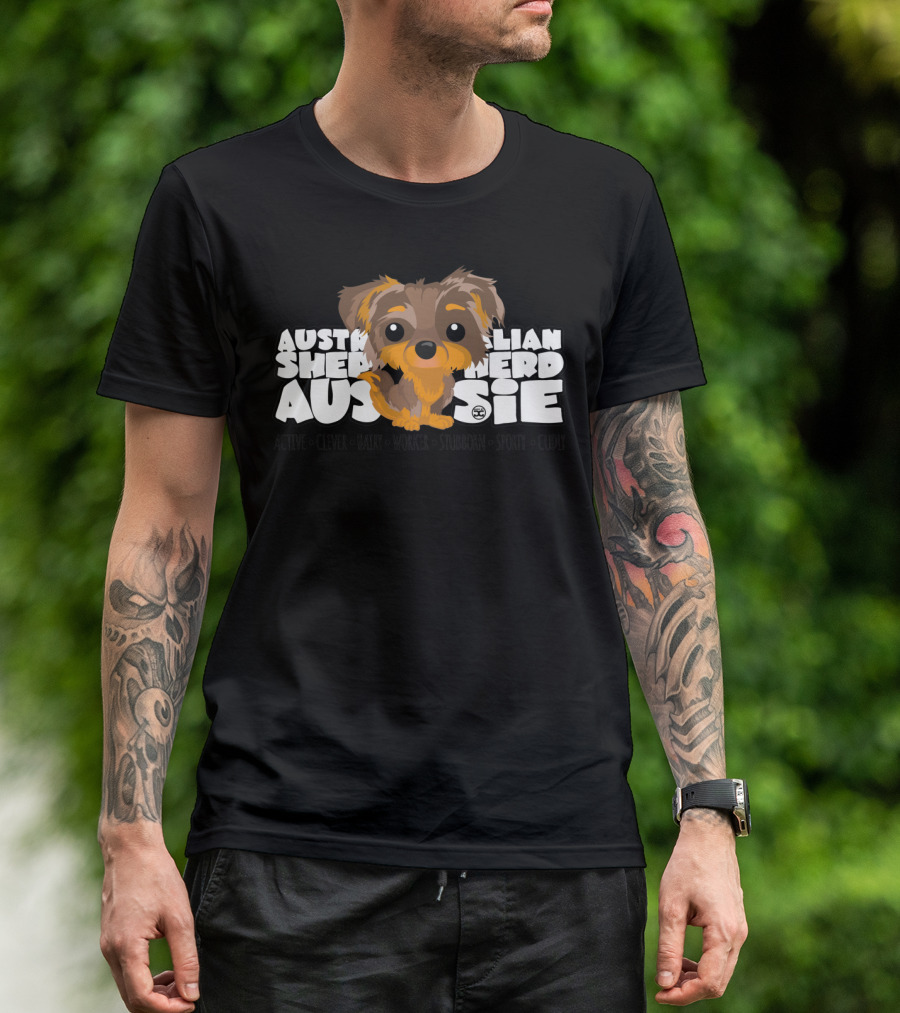 Australian Shepherd Aussie Brown Merle Tan Active Clever Hardy Worker Stubborn Sporty Cuddly DGBigHeads T-Shirt