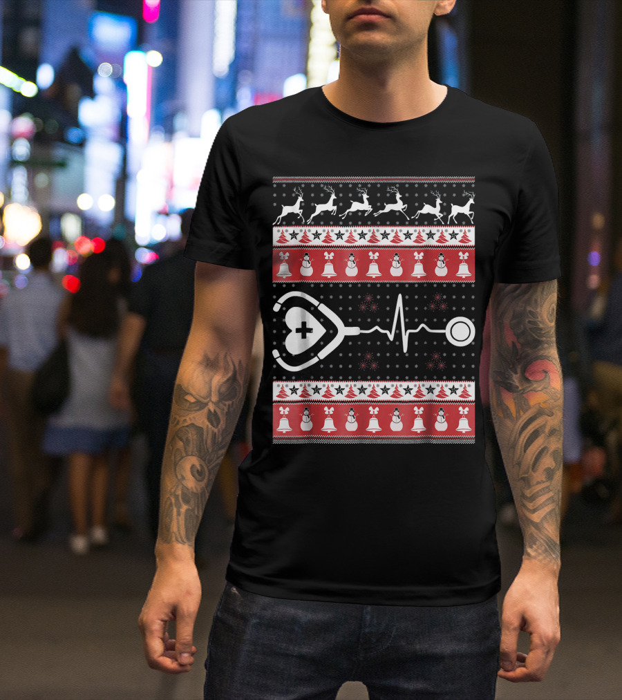 Christmas Nurse Stethoscope Heartbeat Reindeer Snowman T-Shirt