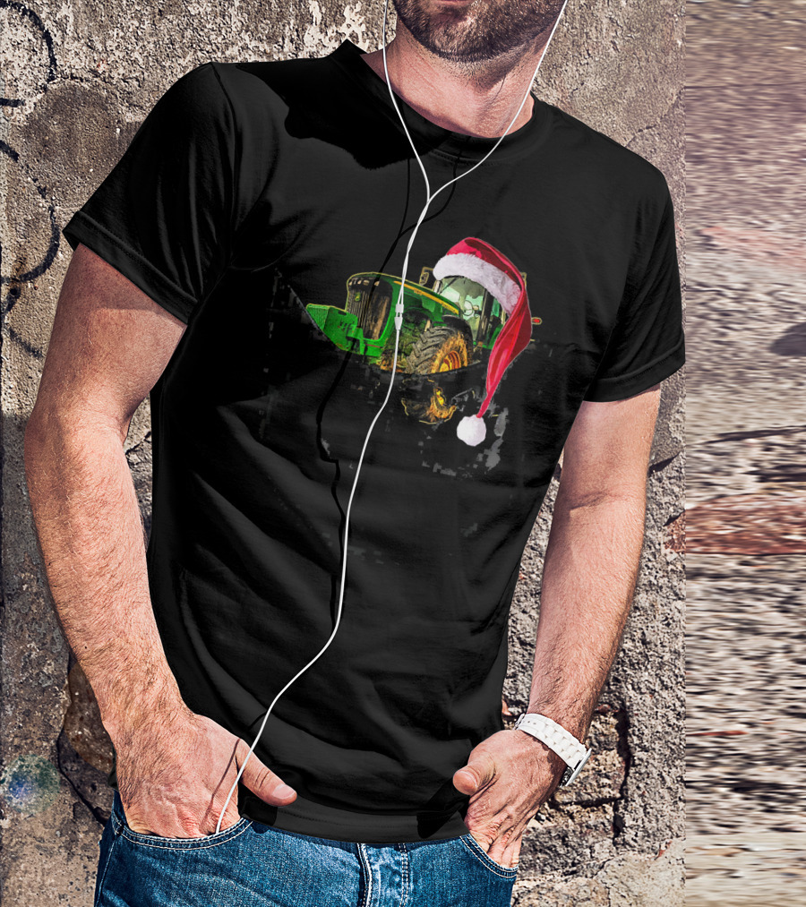 Farm Tractor With Santa Hat Merry Christmas T-Shirt