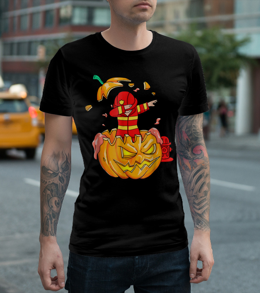 Firefighter Dabbing Pumpkin Halloween Mashup T-Shirt