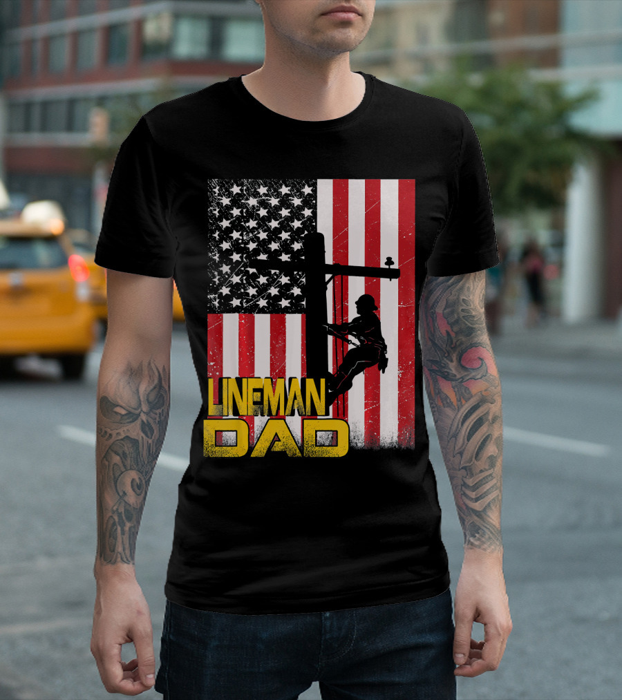 Lineman Dad Electrician American Flag Distressed Worker T-Shirt