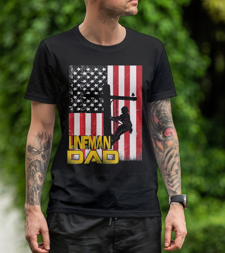 Lineman Dad Electrician American Flag Distressed Worker T-Shirt