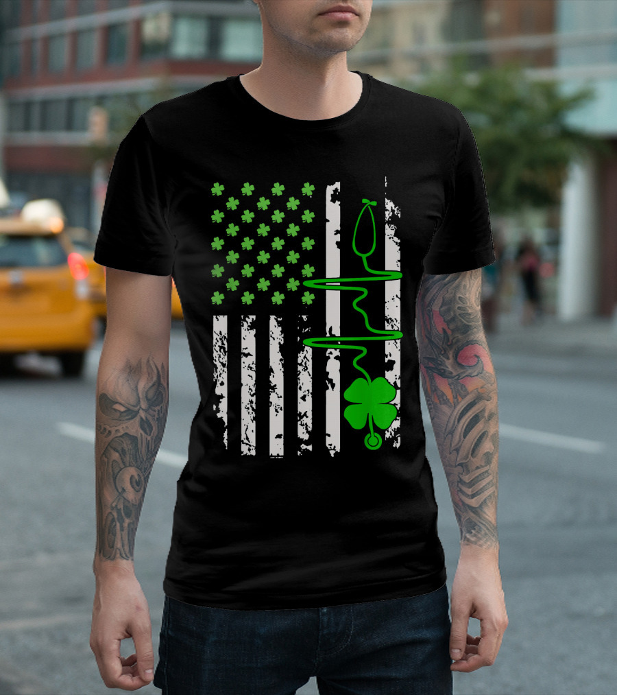 Irish Nurse St Patricks Day With Shamrock Stethoscope And Flag T-Shirt
