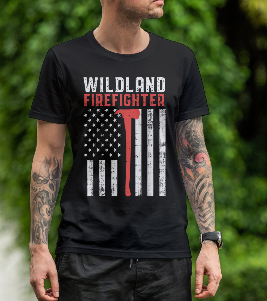 Wildland Firefighter US Flag Thin Red Line Axe T-Shirt