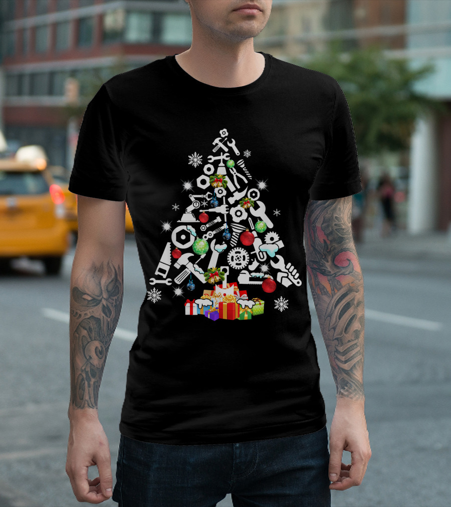 Mens Mechanic Tools Christmas Tree with Presents and Snowflakes T-Shirt