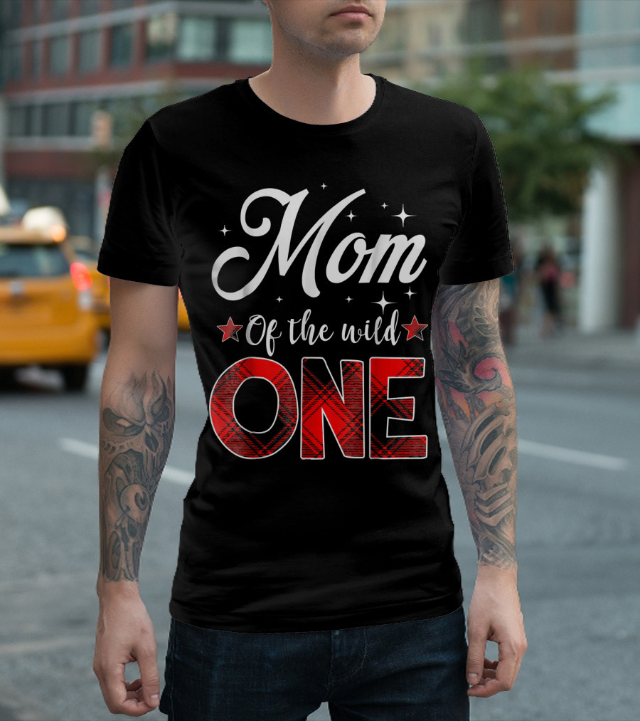 Mom of the Wild One Plaid Lumber Starry Black Red T-Shirt