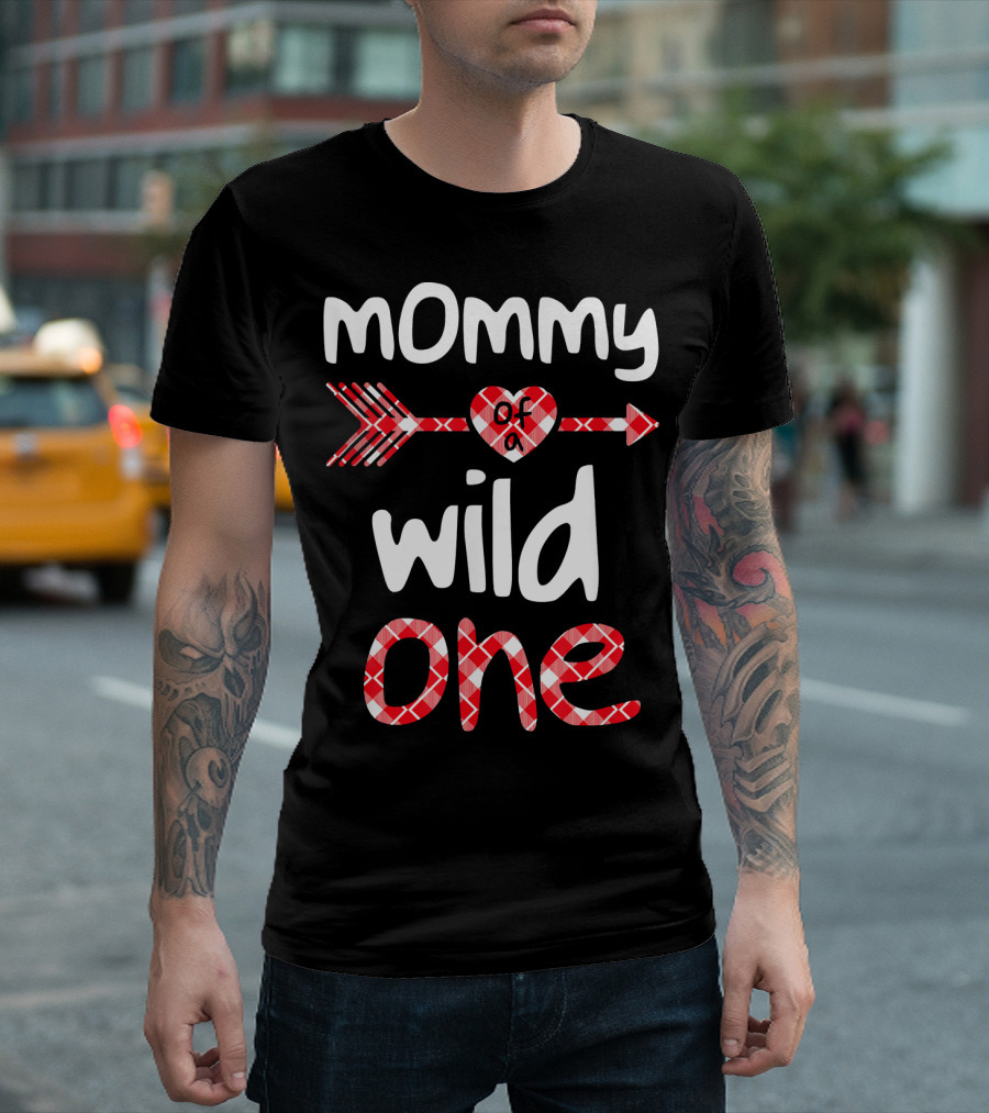 Mommy Of A Wild One Red Plaid Heart Arrow T-Shirt