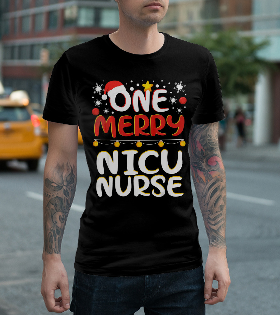 One Merry NICU Nurse Christmas Xmas Santa Hat Star Snowflakes T-Shirt