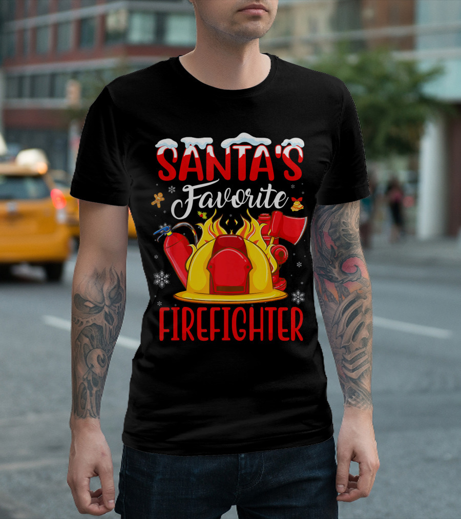 Santa's Favorite Firefighter With Gingerbread And Snowflakes T-Shirt