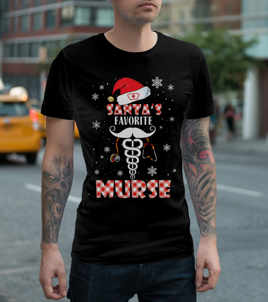 Santa's Favorite Murse Christmas Nurse Santa Hat Snowflakes Stethoscope T-Shirt