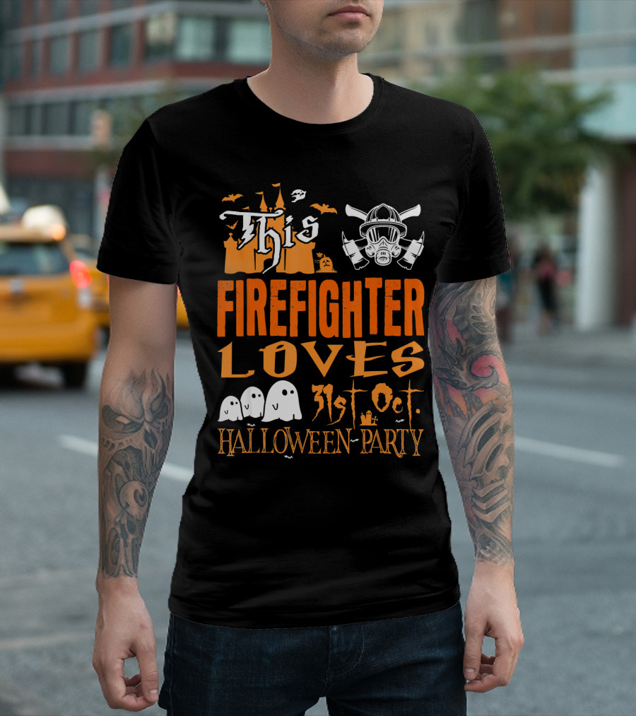 This Firefighter Loves 31st Oct Halloween Party T-Shirt