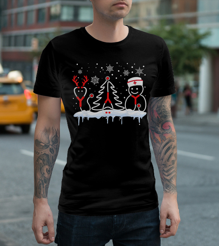 Stethoscope Reindeer Nurse Christmas Snowflake Tree T-Shirt