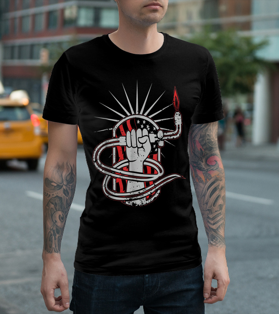 Welding Torch American Flag Fist Power Welding For The Welder T-Shirt