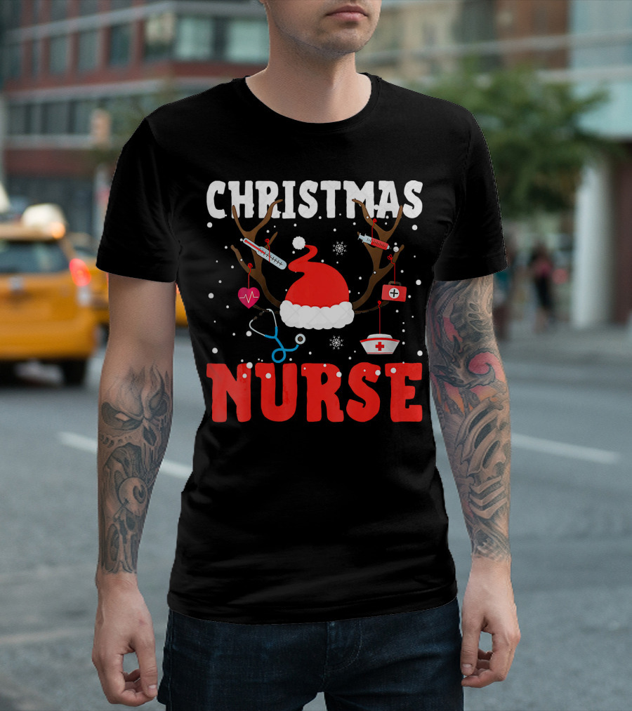 Christmas Nurse Hat Antlers Stethoscope Syringe Ornaments T-Shirt