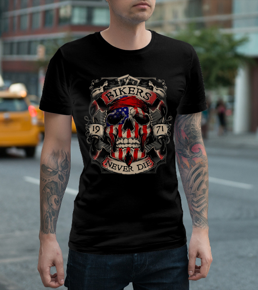 Bikers Never Die 1971 American Flag Skull T-Shirt