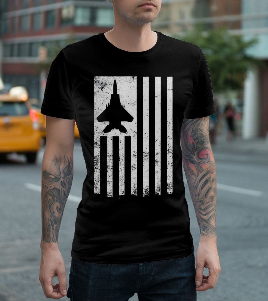 F 15 Eagle Jet Silhouette With USA Flag Stripes For USAF Enthusiasts T-Shirt