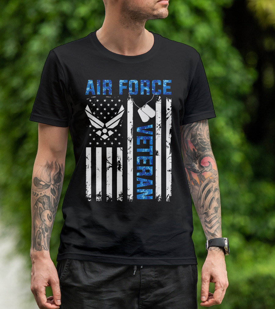 Air Force Veteran Distressed Flag Dog Tag USAF T-Shirt
