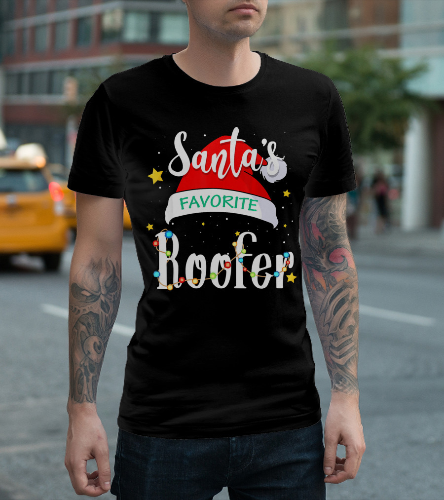 Santa's Favorite Roofer Funny Xmas Costume T-Shirt