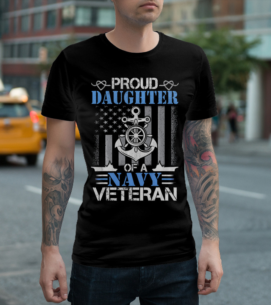 Proud Daughter Of A Navy Veteran Anchor And American Flag T-Shirt