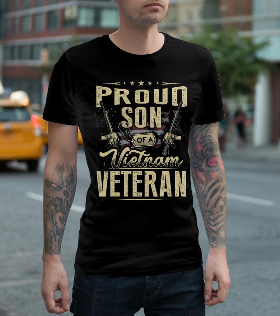 Proud Son of a Vietnam Veteran Dad American Flag and Rifles Dog Tags T-Shirt